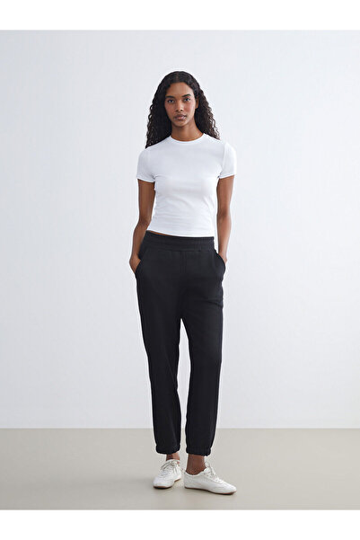 LC Waikiki بنطلون رياضي نسائي للمشي بخصر مطاطي من نيو سيزون