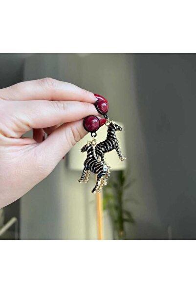 Bubbleatelier سلسلة خاصة من أقراط مزيج الحصان الوحشي