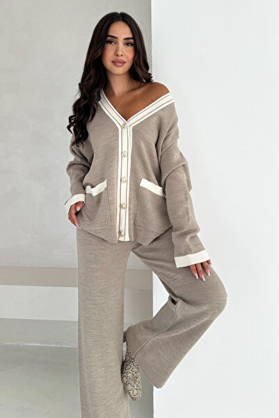 lovebox Knitwear Double Set - V-Neck Metal Button Detailed Cardigan and Trouser Set Stylish Design 002