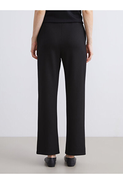 LC Waikiki Leave Your Style with Us |   Women's Sweatpants with Elastic Waistband