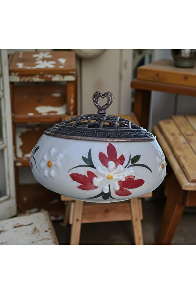 İlbay Çini Takı Ceramic Poyraz Sugar Bowl Red Crocus Flower