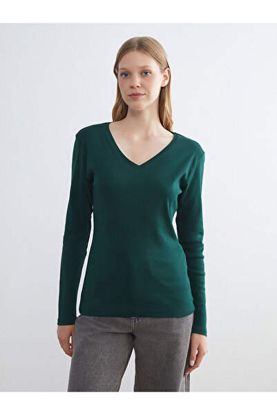 LC Waikiki Yeni Sezon V Yaka Kadın Tişört