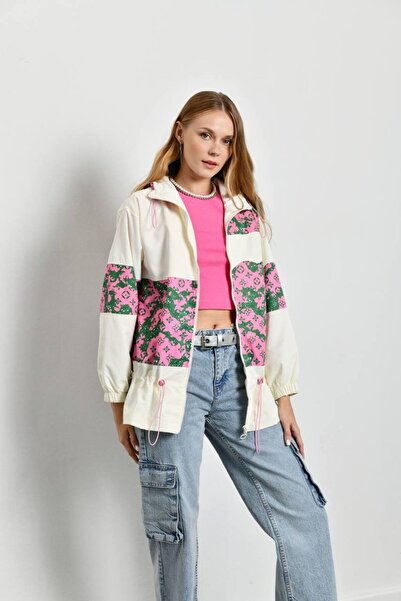 MATTİMODA Kadın Renkli Rüzgara Dayanıklı Kapüşonlu Cepli Yağmurluk