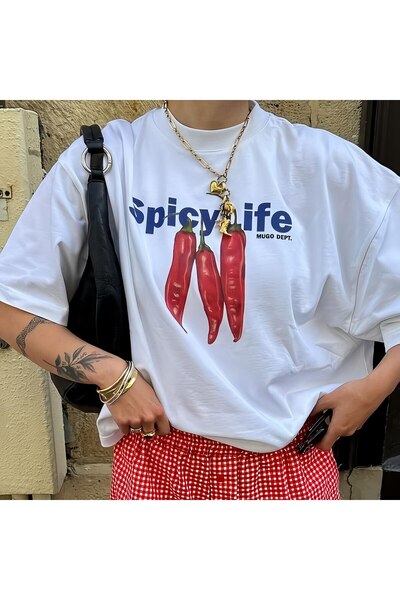 StartMore تي شيرت أبيض كبير الحجم للجنسين مطبوع عليه "سبايسي لايف بيبر بيربر"