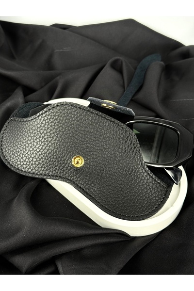 Unzilee Black Eyeglass Holder Attachable to Leather Bags, Charmi Bag Accessory