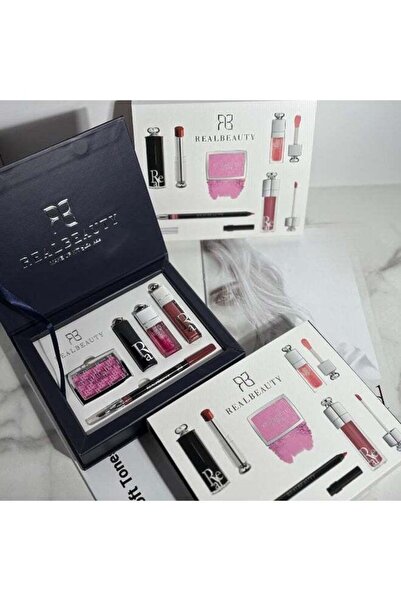 real beauty مجموعة مكياج صغيرة | جمالكِ في حقيبة واحدة