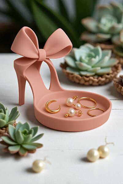 AHWALL أحذية بكعب عالي مع نموذج ملابس