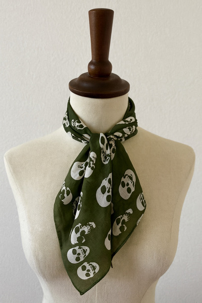 TChic Stylish Scarf/Shawl with Green Skull Pattern