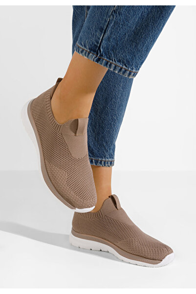 B T Shoes Khaki slip on tenisky Achara