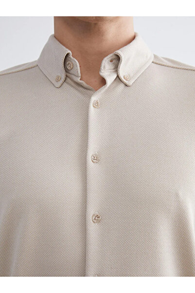 LC Waikiki Ανδρικό μακρυμάνικο πουκάμισο με λεπτή εφαρμογή