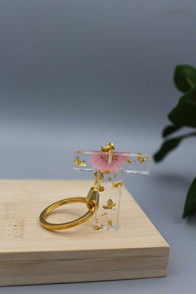 Roza ميدالية مفاتيح مزينة بالورد المجفف وورق الذهب حرف T من الرزين الفاخر