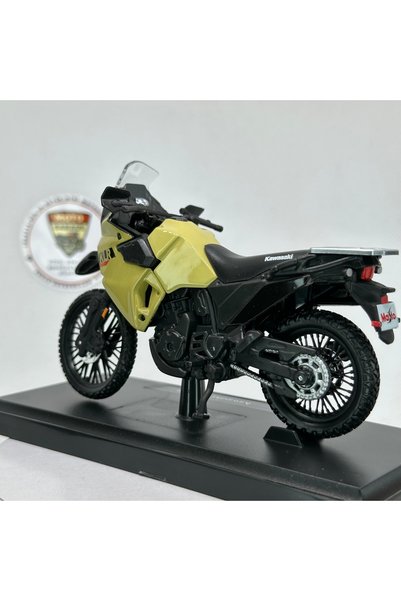 Maisto Diecast Kawasaki Klr 650 1:18 Diecast Model Motorcycle - Detailed Adventure Design