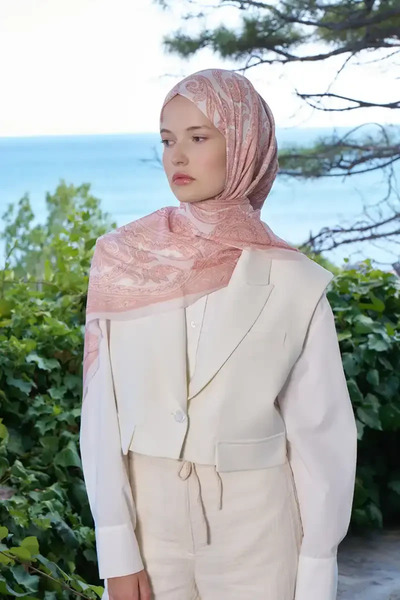 Madame Polo Fransız İpeği Saray Desen Şal - Yavruağzı