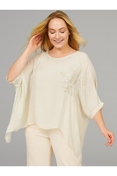 Butik İtalyan Nakış Detaylı İpek Bluz - BEJ