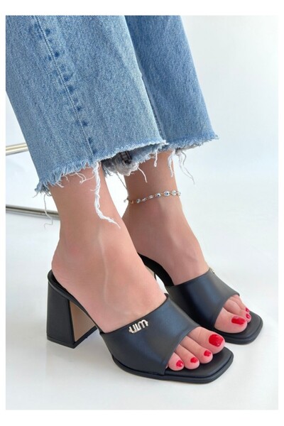 Zerenyus Million Black Heeled Slippers