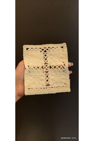 Gönülden Tasarım APLIQUĂ DE ÎMBRĂȚIRE PENTRU CUCIT, TRICOTAT LA MAȘINĂ, CU MOTIV DE 4 PENTRU, 14X12 CM, CREAM