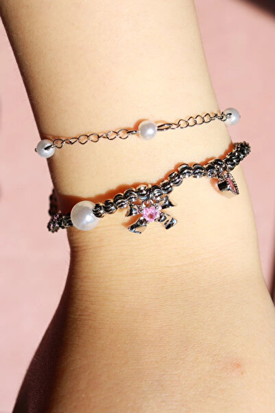 Harlofia Jewelry Pearl Detailed Pink Heart Bow Bracelet