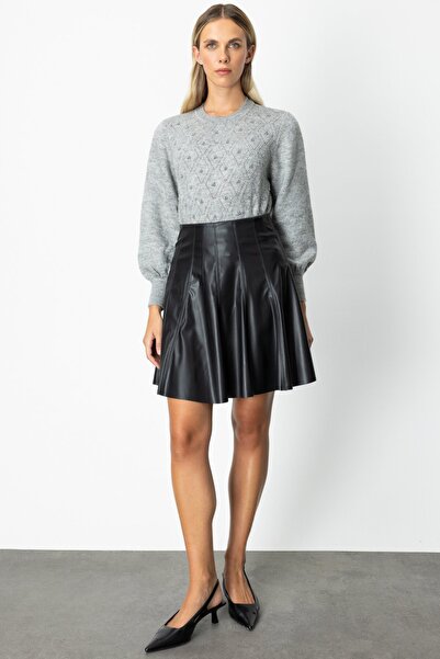 ON Dikiş Detaylı Mini Deri Etek