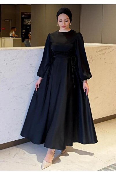 TESETTÜR AKBAŞ Yanlardan Büzmeli Saten Abiye Elbise