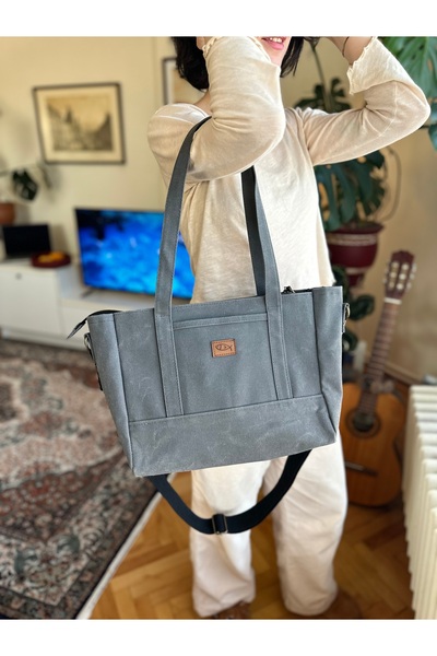 Atelier Lapina Füme / Filler / Fermuarlı, Çapraz Askılı, Mumlu Kanvas Kol Çantası