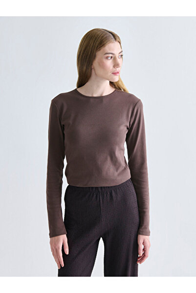 LC Waikiki Timeless Recommendations from Timeless Store | Crew Neck Women's T-Shirt