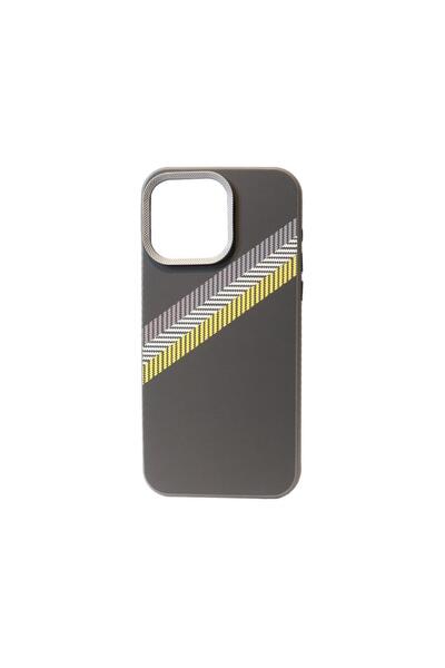 S-TOP Stylish carbon cases available in different designs and shapes for iPhone 13
