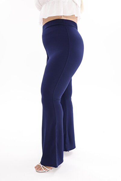 Siyezen Plus Size Flared Crepe Fabric Trousers