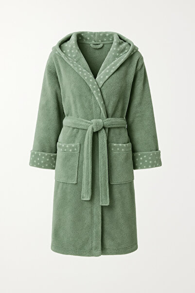 Nuran Tekstil Robe / رداء حمام من القطيفة من Şalyaka WellSoft