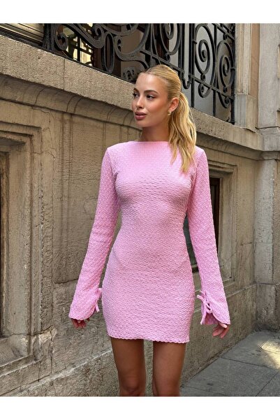 ELBEY Sırt Bağlamalı Uzun Kollu Gofre Elbise