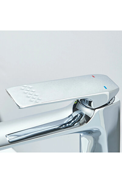 BisDesign Bathroom Sink Faucet, Chromed Brass, Modern Design, Size 31cm