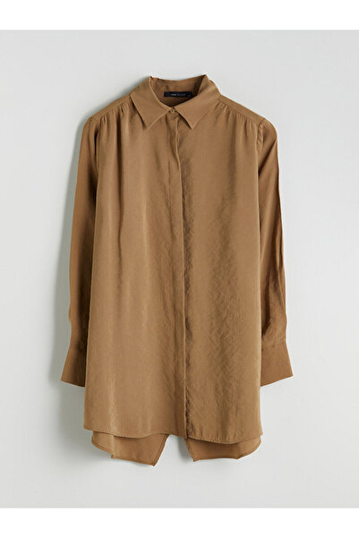 LC Waikiki اختيارات لامعة من متجر شاينينج ستور |   قميص نسائي كبير الحجم