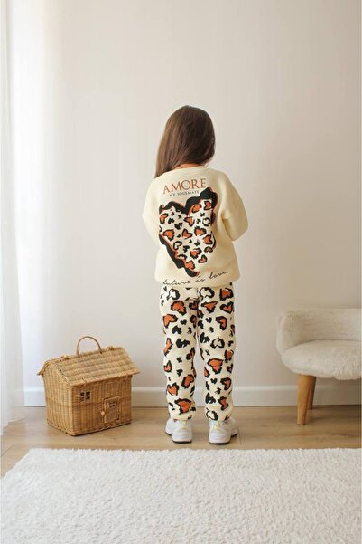 ibeeka Girl's Black 3-Thread Ribbed Set – Star Patterned Sweatshirt & Comfortable Sweatpants