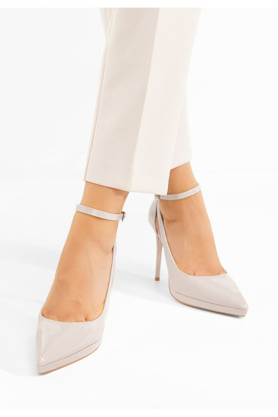 B T Shoes Creona nude thin heel shoes