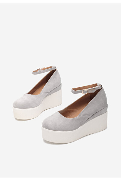 B T Shoes Šedé lodičky na platformě Leanora