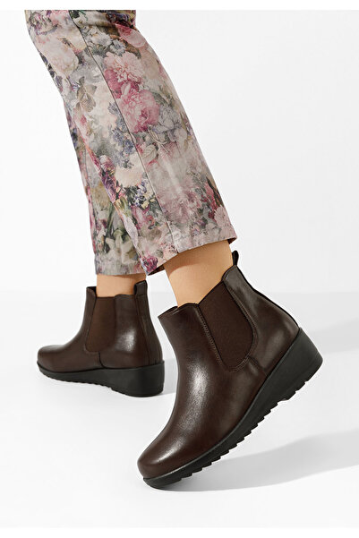 B T Shoes Hnedé členkové čižmy na platforme Eluisa