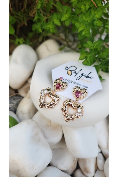 Bujiteri Çelik Pembe Kalpli Küpe