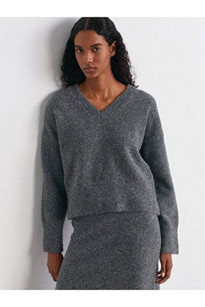 Dilvin 10645 Pulover din tricotat cu textura moale cu decolteu în V - K. Smok...