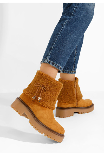 B T Shoes Γυναικεία μποτάκια Sheina ταμπά