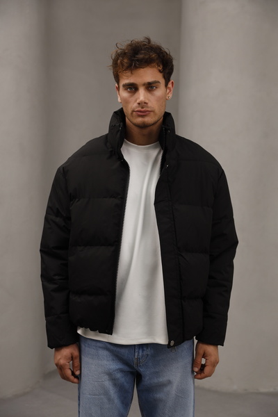 Bürke Black Color Water and Windproof Coat with Fiber Filling Inside