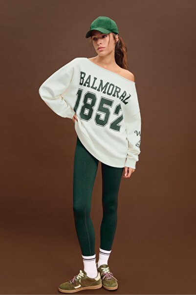 Stradivarius Printed off-the-shoulder sweatshirt