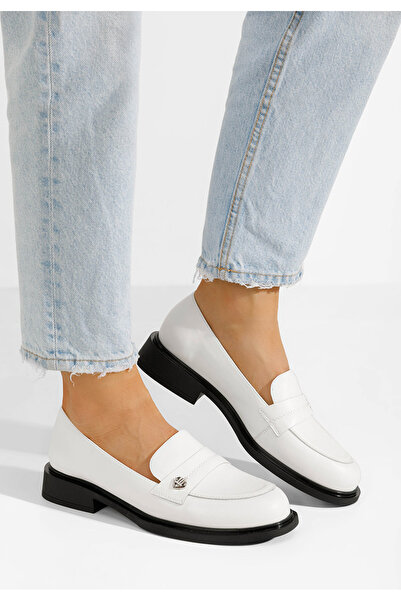 B T Shoes Bílé loafers mokasíny Grapila