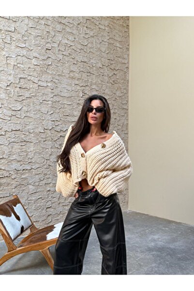 Cistern İstanbul Women's Gold Button Detailed Knitted Cardigan