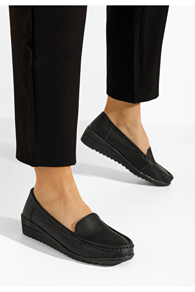 B T Shoes Černé dámské kožené mokasíny Storia V2