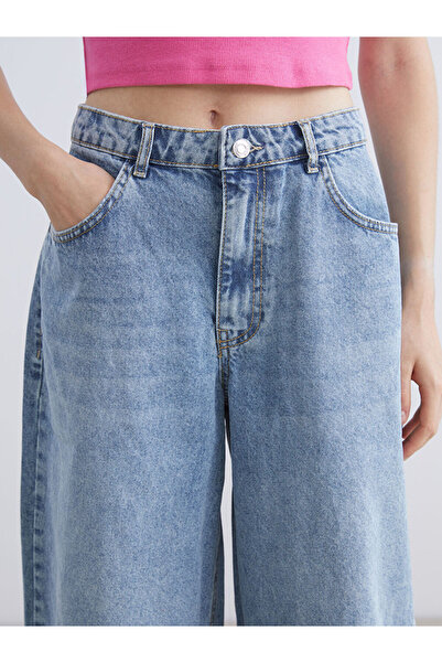 LC Waikiki Blue Bermuda Fit Women's Jean Shorts