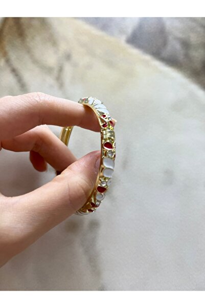 Vitastyle Flower Motifed Minelli Stone Detail Clamp Bracelet