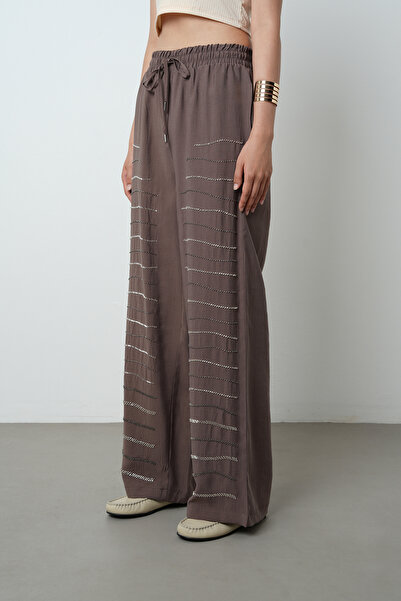Orfeo Negro Γυναικείο παντελόνι με οριζόντιες ρίγες, κεντημένο με πέτρες, μονόχρωμο, ελαστικό στη μέση, φαρδύ στο κάτω μέρος