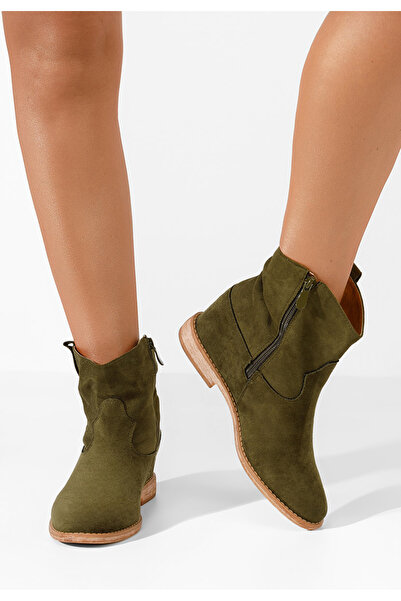 B T Shoes Zelené kotníkové boty na klínku Medova