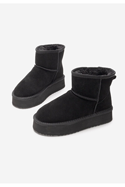 B T Shoes Černé dámské válenky na platformě Nalya