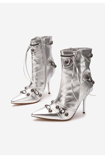 B T Shoes Stribrné kotníkové boty na vysokém podpatku Supreme