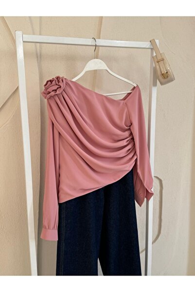 Vaveyy Off Shoulder Rose Boat Neck Blouse